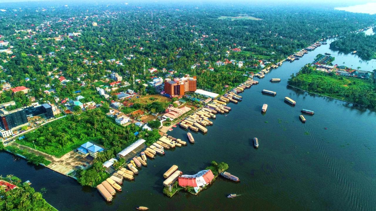 Ramada By Wyndham Alleppey Alappuzha Luaran gambar